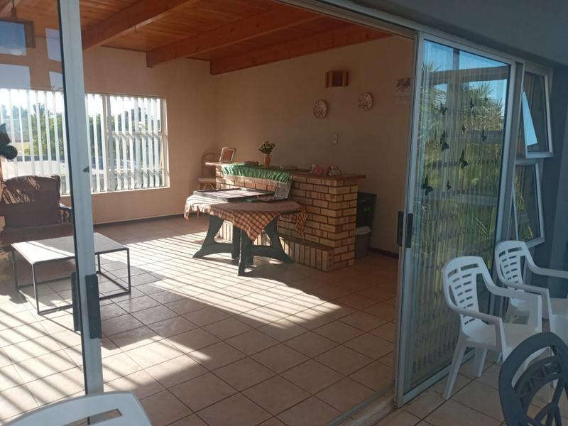 4 Bedroom Property for Sale in C Place Eastern Cape